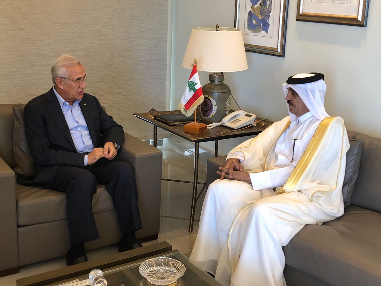 سليمان استقبل سفير قطر: وحدة الصف العربي تمنع المشاريع التخريبية 