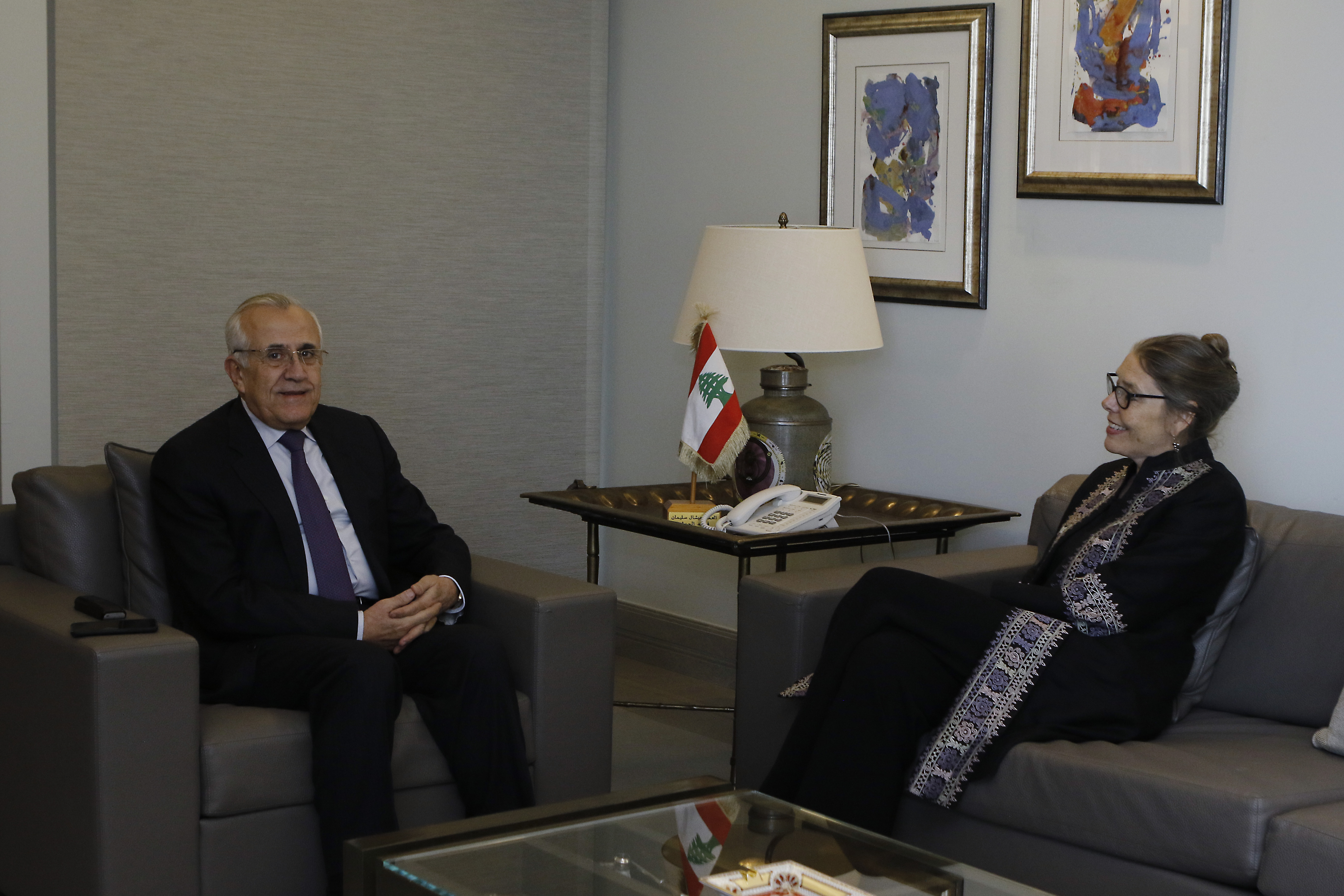 سليمان استقبل كاردل: للاستفادة من خلاصات المجموعة الدولية لدعم لبنان