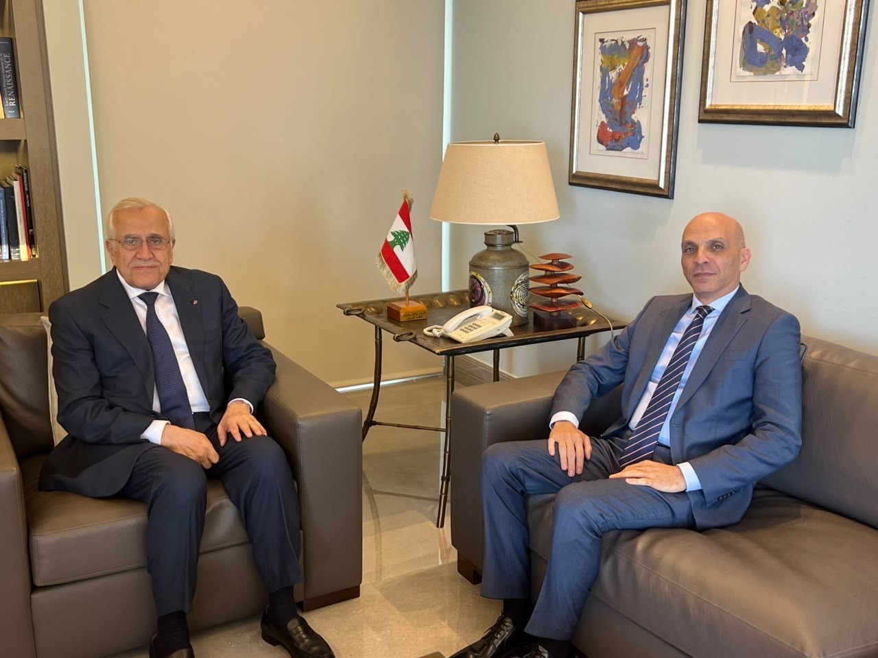 الرئيس سليمان يستقبل السفير المصري الجديد ويشيد بالدور المصري في ترسيخ الاستقرار ودعم المملكة العربية السعودية